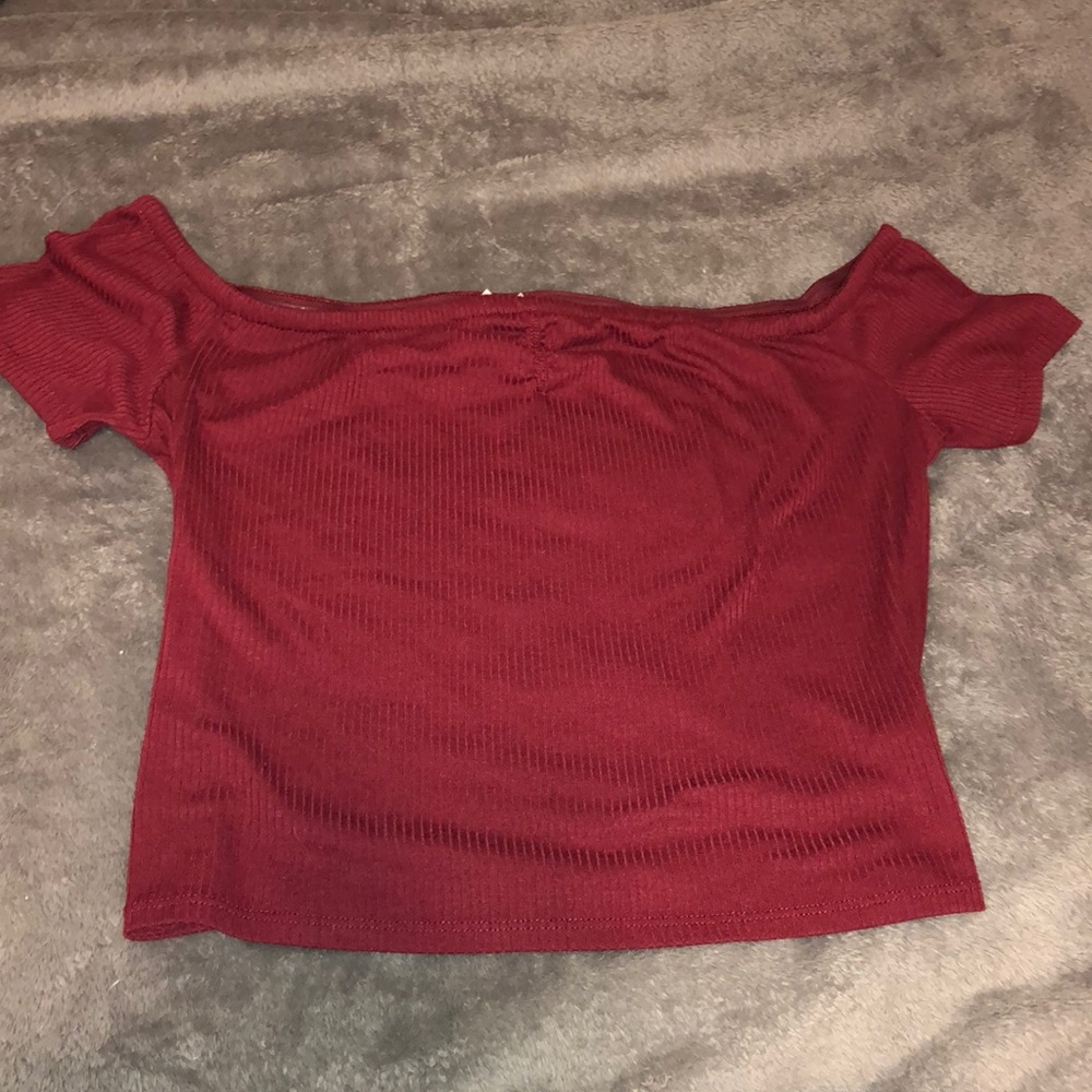 Off the shoulder crop top.